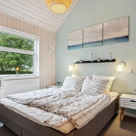 Сasa de vacaciones Four-bedroom In Haderslev