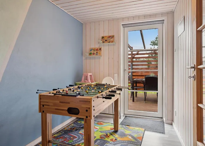 Four-bedroom In Hébergement de vacances Haderslev